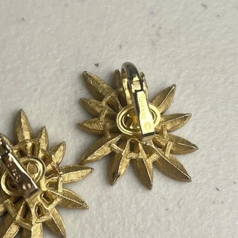 Trifari Clip On Earrings Lot Jelly Cabochon Door Knockers Starburst Gold Tone